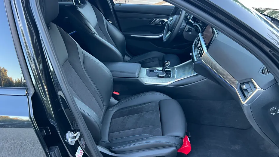 BMW Seria 3 318i M Sport aut