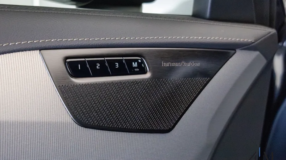 VOLVO XC90 XC90 T8 AWD Plug-In Hybrid Ultimate Bright 7os aut