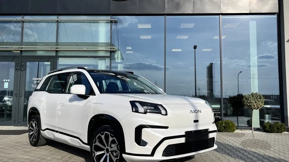 AION V V 75.3kWh Premium Nowy
