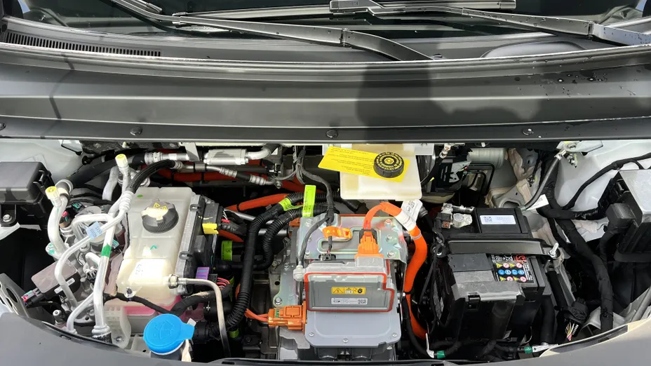 AION V V 75.3kWh Premium Nowy