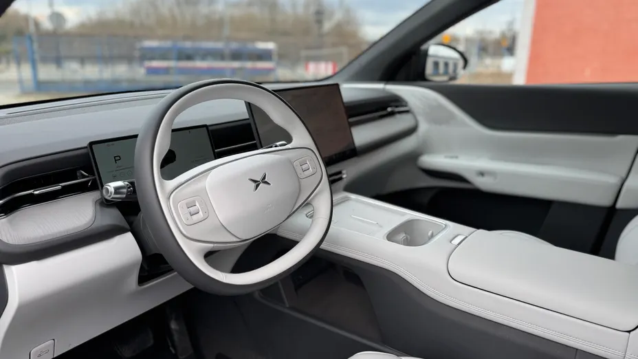 XPENG G6 G6 80.8 kWh AWD Performance PRO