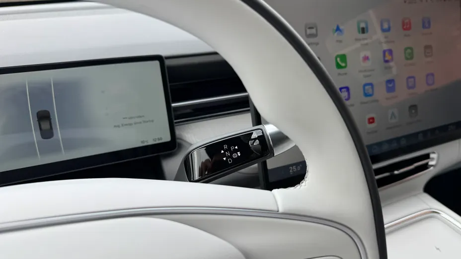 XPENG G6 G6 80.8 kWh AWD Performance PRO