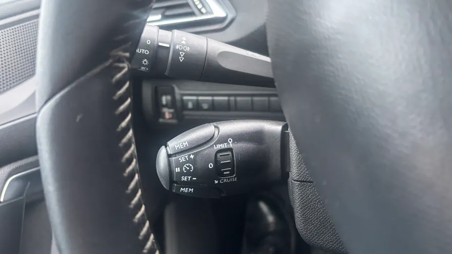 PEUGEOT 308 308 1.5 BlueHDi Active Pack S&S EAT8