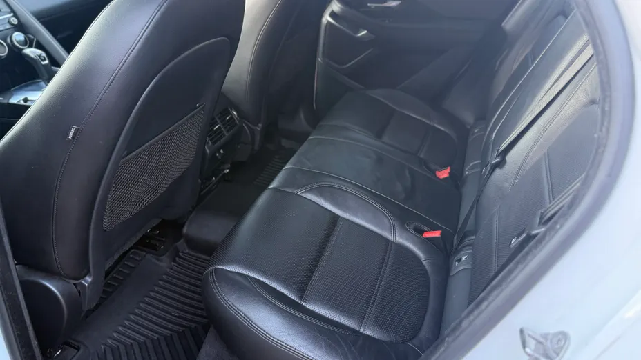 JAGUAR E-Pace E-Pace 2.0 i4D AWD HSE aut