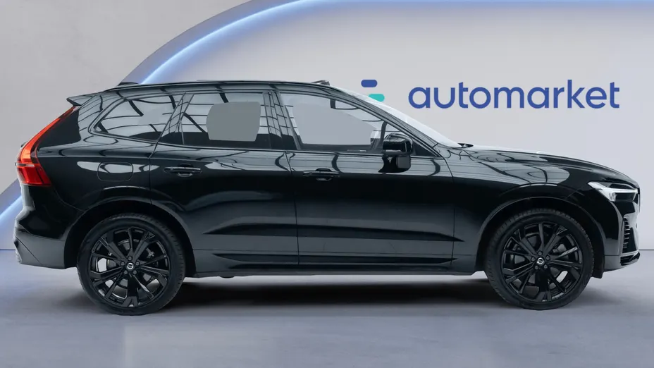 VOLVO XC60 XC60 T6 Plug-In Hybrid AWD Ultra Black Edition aut