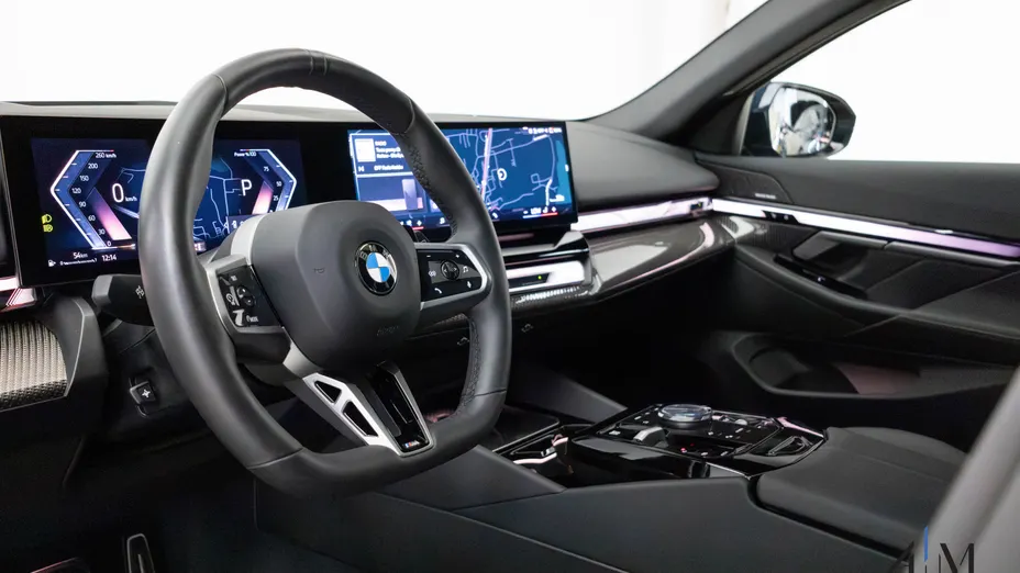 BMW Seria 5 520d xDrive mHEV M Sport aut