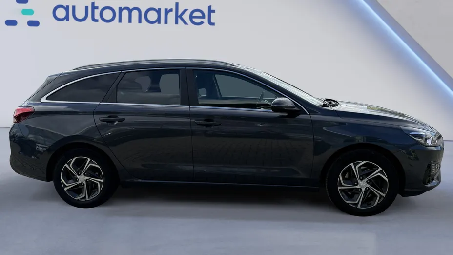 HYUNDAI i30 i30 1.5 DPI Comfort