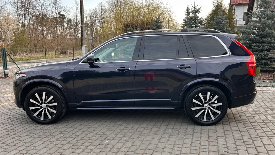 VOLVO XC90 XC90 T6 AWD Momentum 7os aut