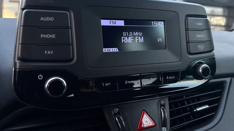 HYUNDAI i30 i30 1.5 DPI Modern