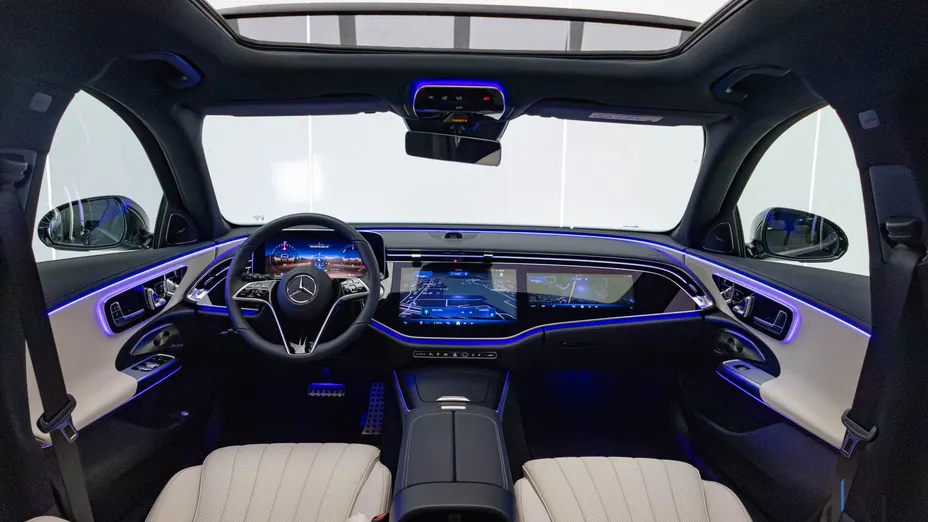 MERCEDES-BENZ E Klasa E 300 de PHEV 4-Matic All-Terrain Avantgarde 9G-Tronic