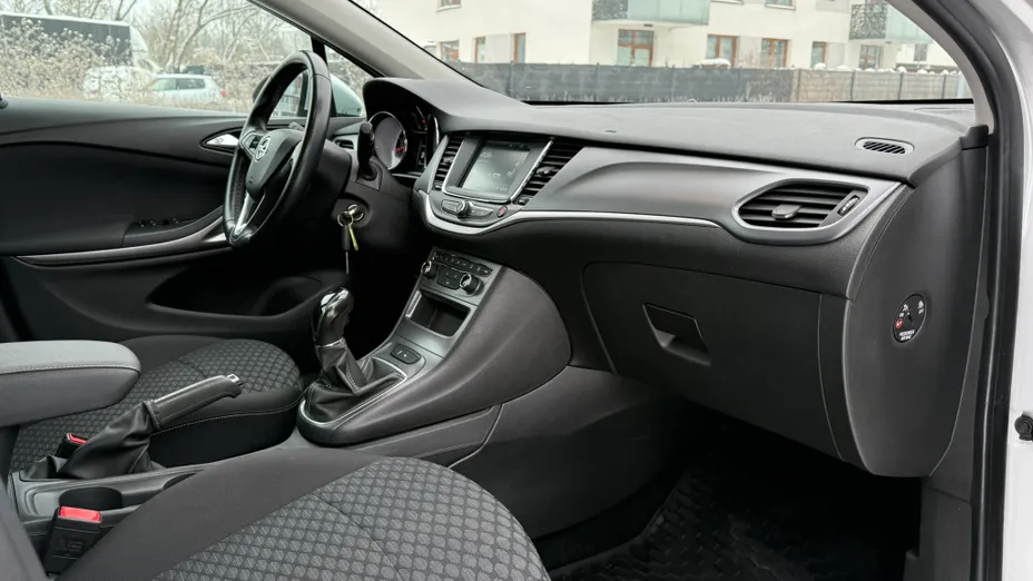 OPEL Astra Astra V 1.4 T Elite