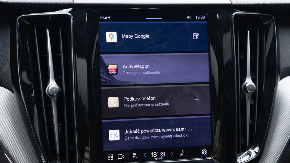 VOLVO XC60 XC60 T6 Plug-In Hybrid AWD Ultra Black Edition aut