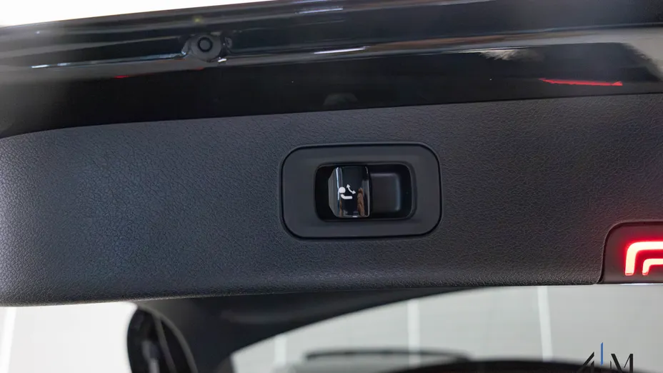 MERCEDES-BENZ E Klasa E 300 de PHEV 4-Matic All-Terrain Avantgarde 9G-Tronic