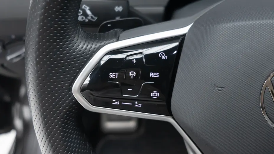 VOLKSWAGEN Arteon Arteon 2.0 TDI 4Motion R-Line DSG