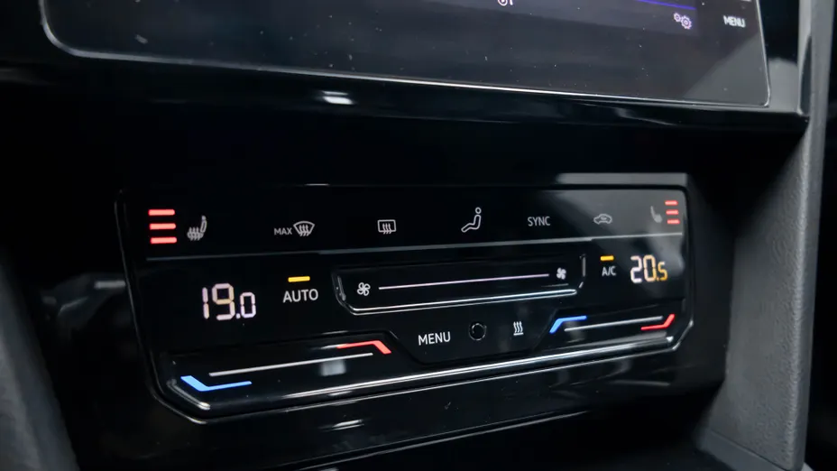 VOLKSWAGEN Arteon Arteon 2.0 TDI 4Motion R-Line DSG