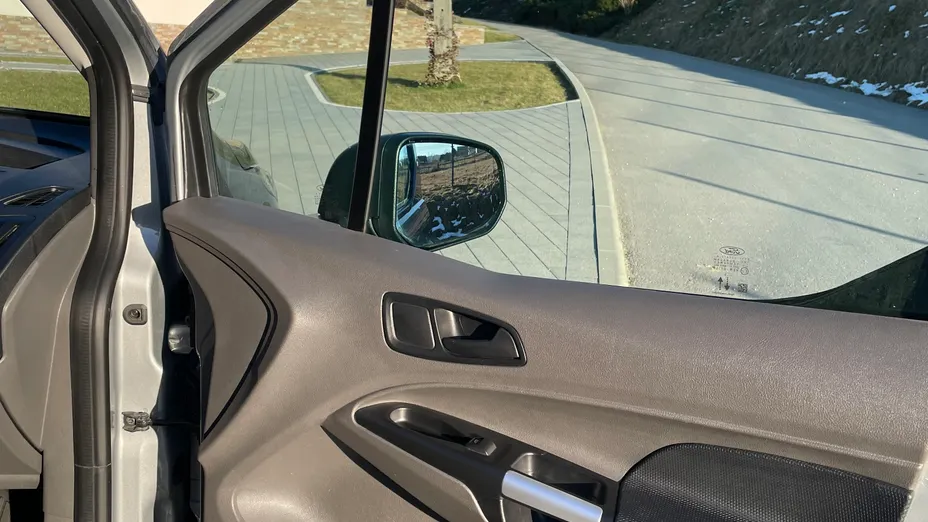 FORD Transit Connect -