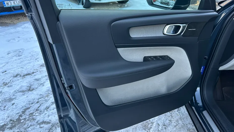 VOLVO XC40 XC40 T4 Inscription aut