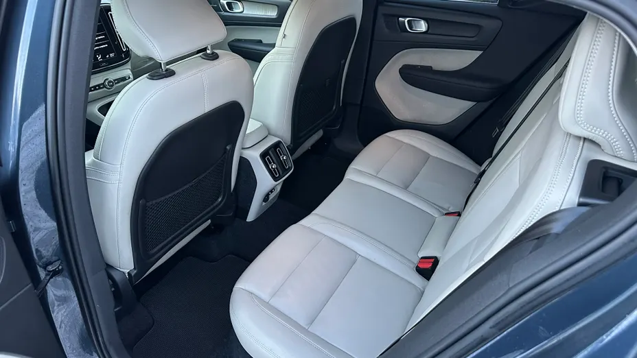 VOLVO XC40 XC40 T4 Inscription aut