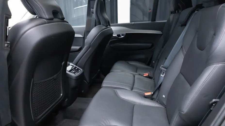 VOLVO XC90 XC90 B5 D AWD Ultimate Dark 7os aut