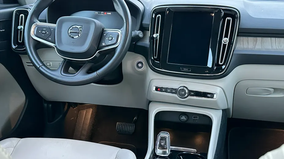 VOLVO XC40 XC40 T4 Inscription aut