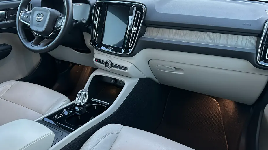 VOLVO XC40 XC40 T4 Inscription aut