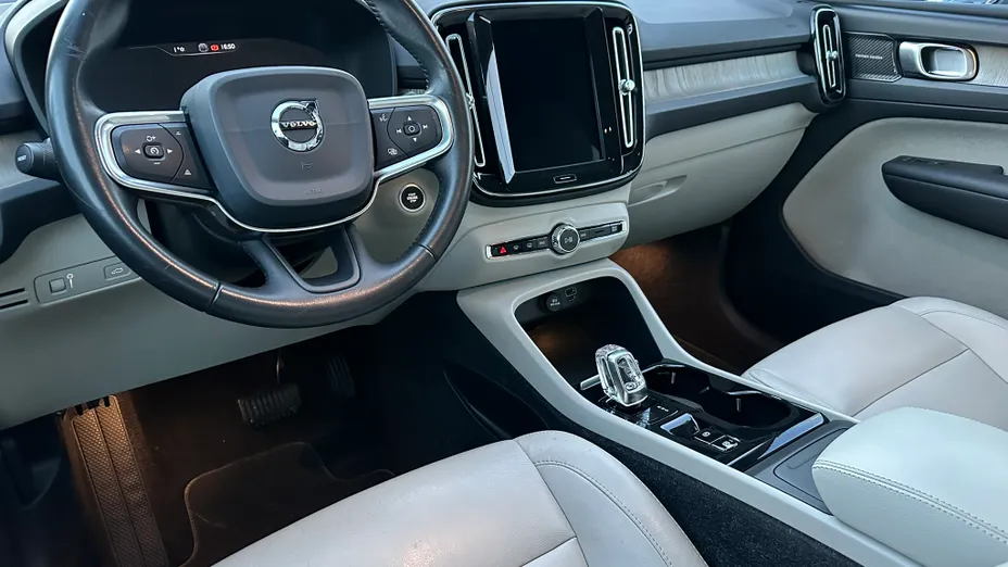 VOLVO XC40 XC40 T4 Inscription aut