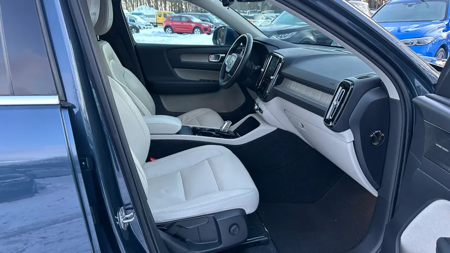 VOLVO XC40 XC40 T4 Inscription aut