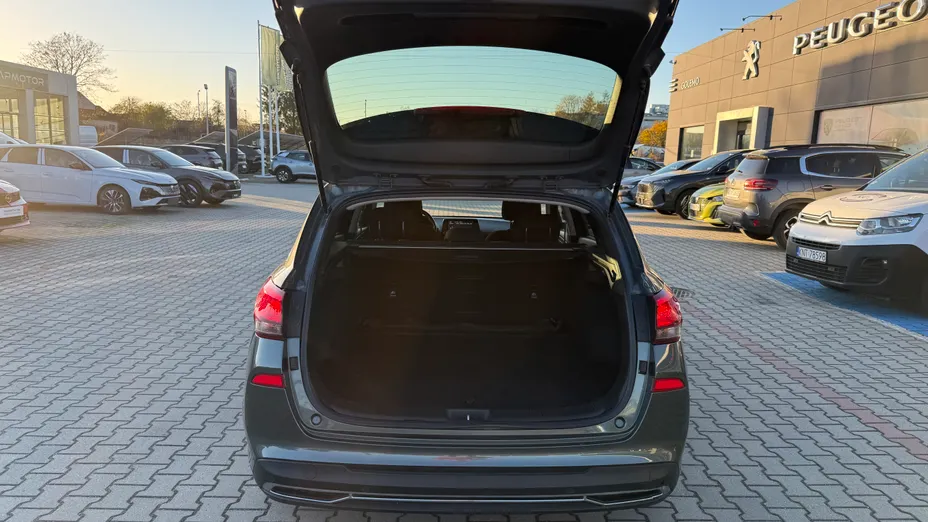 HYUNDAI i30 i30 1.5 DPI Comfort