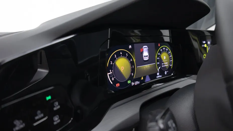 VOLKSWAGEN Golf Golf VIII 2.0 TSI Style DSG