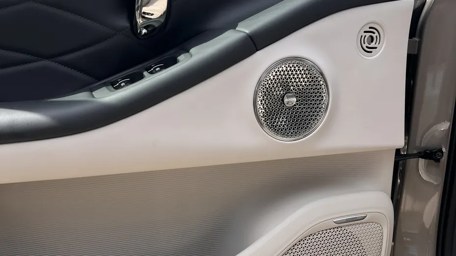 AION V V 75.3kWh Luxury Nowy