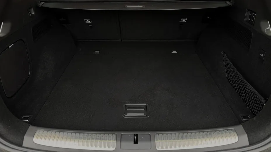 XPENG G6 G6 80.8 kWh AWD Performance PRO