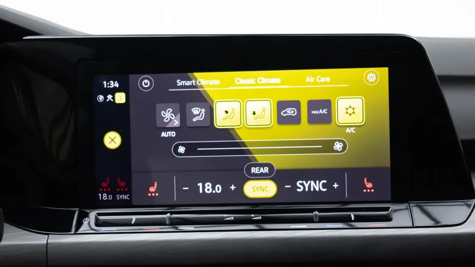 VOLKSWAGEN Golf Golf VIII 2.0 TSI Style DSG