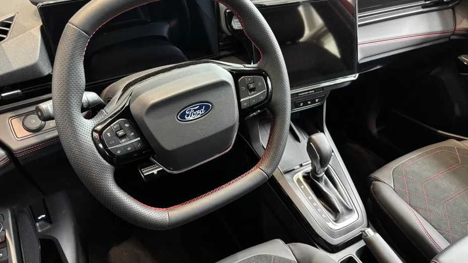 FORD Puma Puma 1.0 EcoBoost mHEV ST-Line X PowerShift Nowy