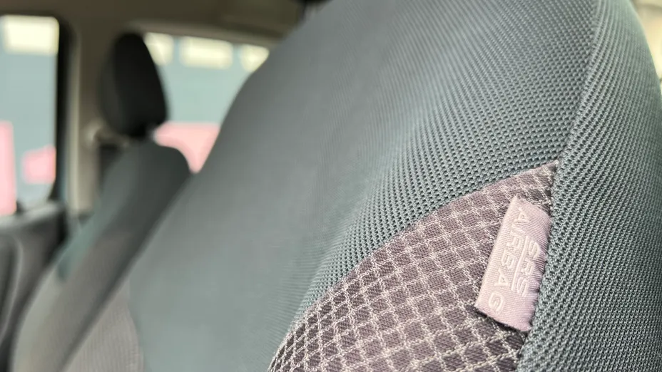 TOYOTA Yaris Yaris 1.0 Luna A/C