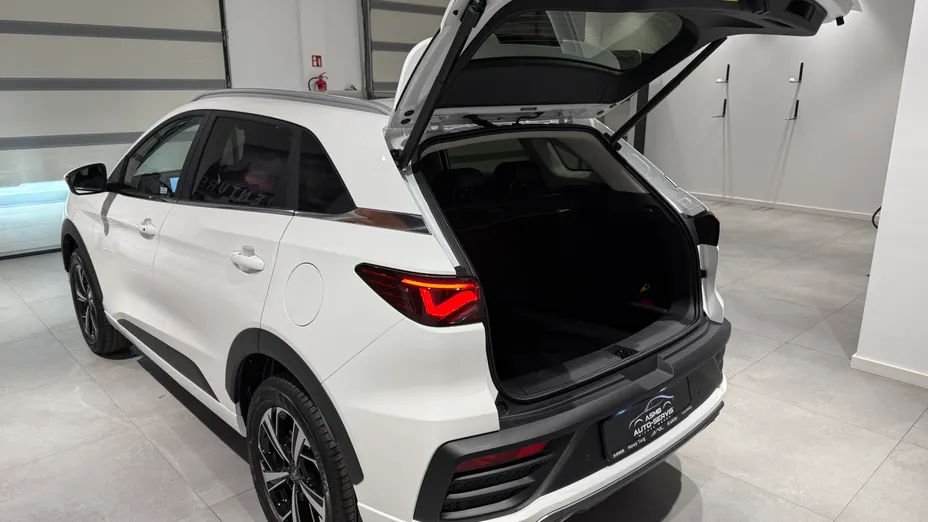 JAC JS6 JS8 PRO aut 6os. Nowy
