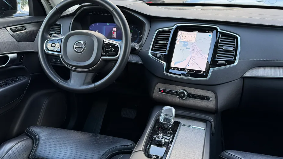 VOLVO XC90 XC90 T8 AWD Plug-In Hybrid Ultimate Dark 7os aut