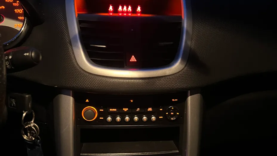 PEUGEOT 207 207 1.4 HDi Access