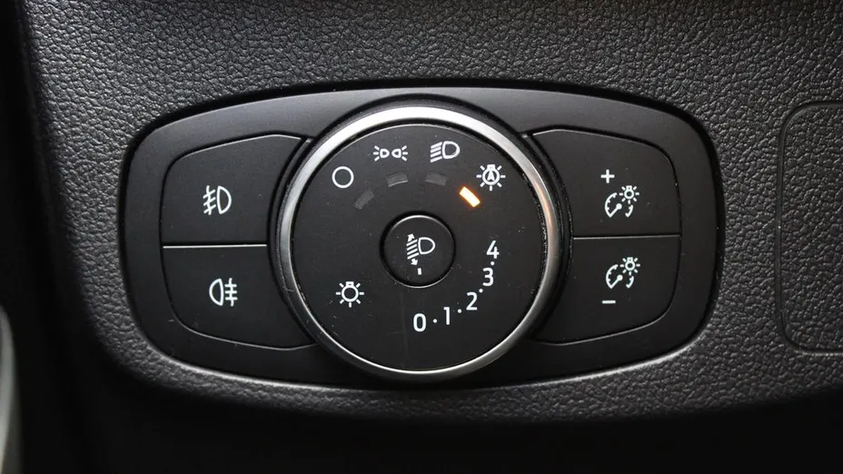 FORD Focus Focus 1.5 EcoBlue ST-Line aut