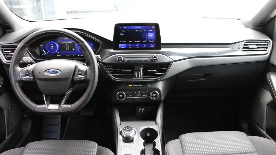 FORD Focus Focus 1.5 EcoBlue ST-Line aut