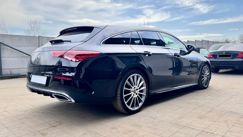 MERCEDES-BENZ CLA CLA 200 4-Matic AMG Line 8G-DCT