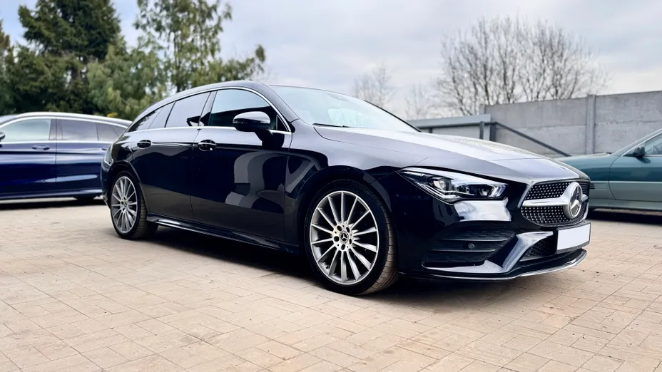 MERCEDES-BENZ CLA CLA 200 4-Matic AMG Line 8G-DCT