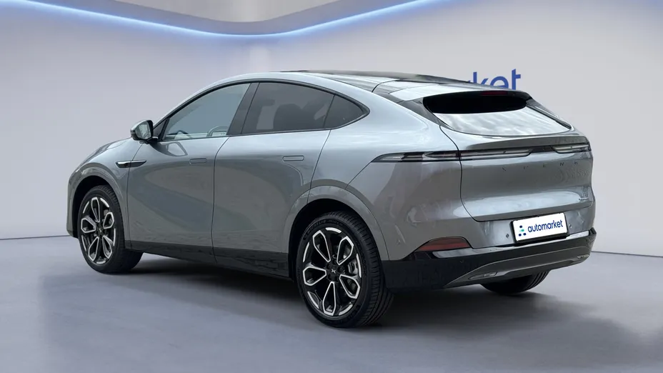 XPENG G6 G6 80.8 kWh AWD Performance PRO