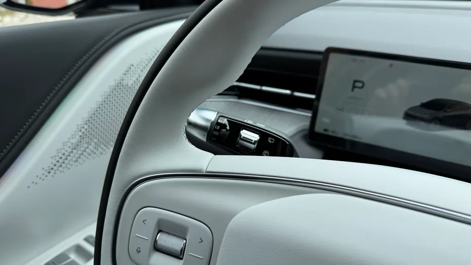 XPENG G6 G6 80.8 kWh AWD Performance PRO