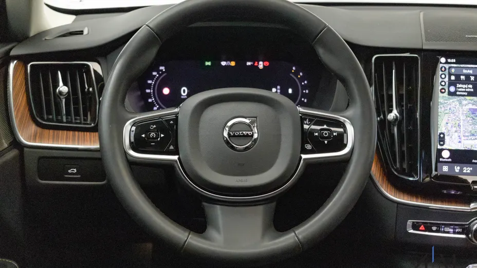 VOLVO XC60 XC60 B4 D AWD Ultimate Dark aut