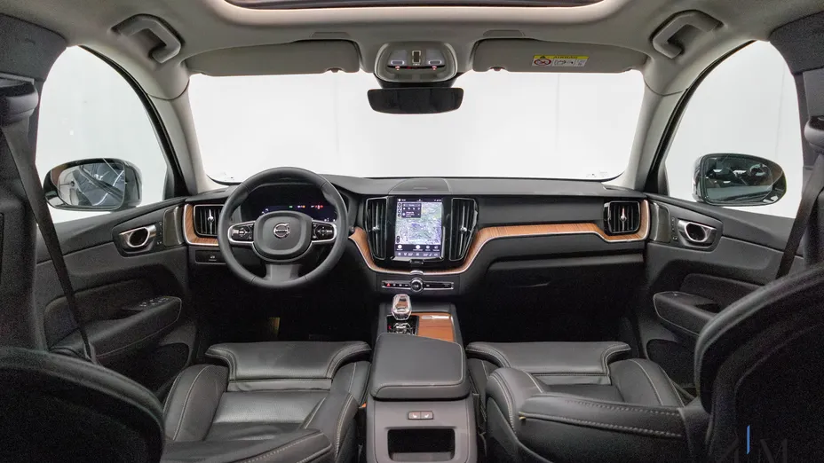 VOLVO XC60 XC60 B4 D AWD Ultimate Dark aut