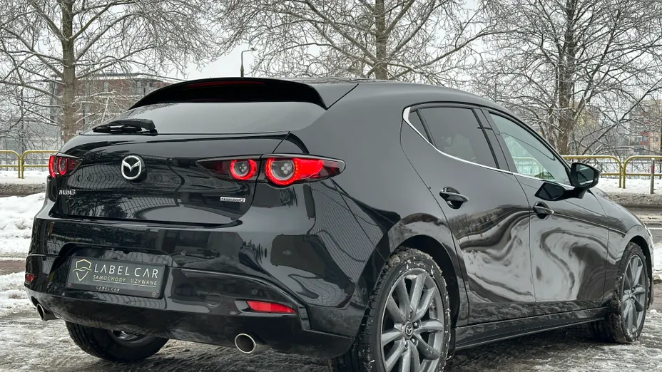 MAZDA 3 3 2.0 mHEV Hikari