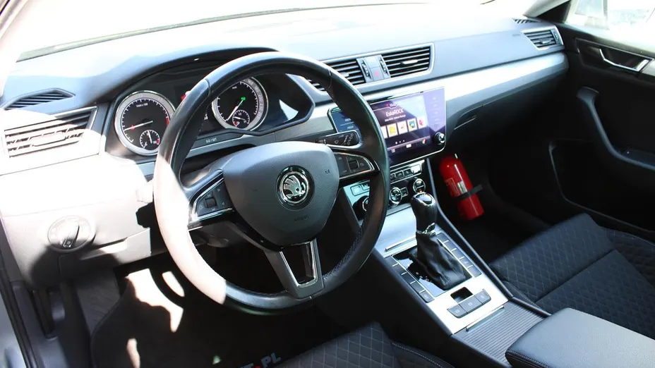 SKODA Superb Superb 2.0 TDI Ambition DSG7