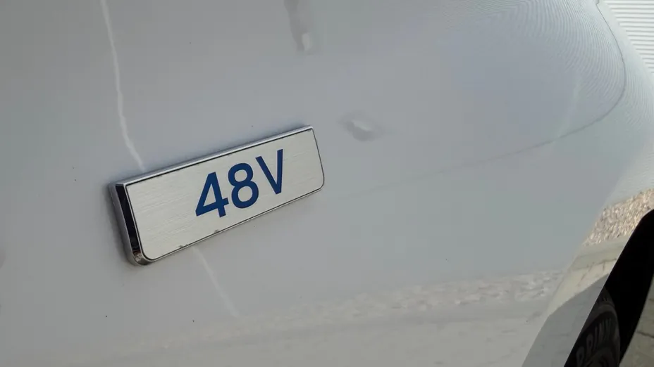 HYUNDAI i30 i30 1.5 T-GDI 48V Smart