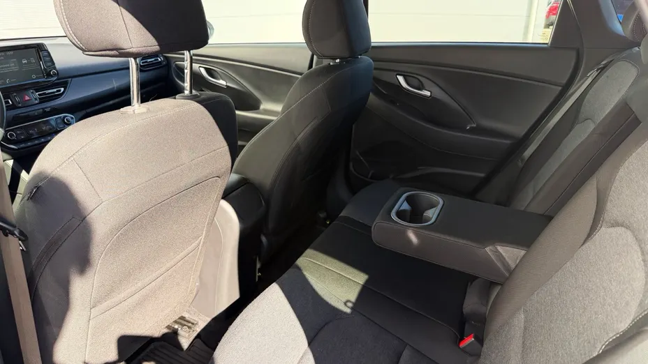 HYUNDAI i30 i30 1.5 T-GDI 48V Smart