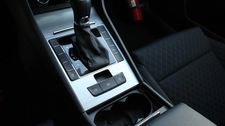 SKODA Superb Superb 2.0 TDI Ambition DSG7